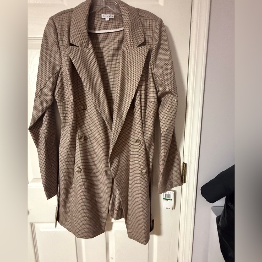Liz Claiborne Tan Checked Double-Breasted Blazer